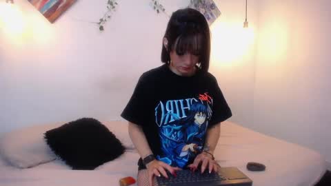 mikaza online show from March 31, 2026, 1:11 pm