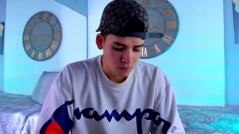 Mike 0233 online show from December 20, 2024, 3:58 am