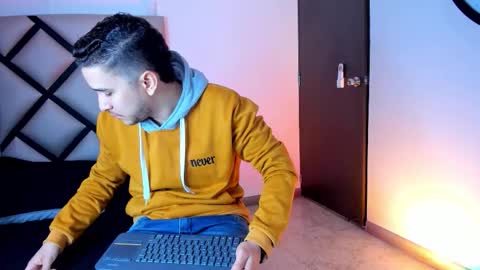 Mike  online show from November 27, 2025, 11:45 am