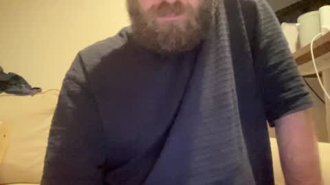 Snapshot of mike_berlin1 chatting on March 18, 2026, 2:42 pm MIke online show from March 18, 2026, 2:42 pm