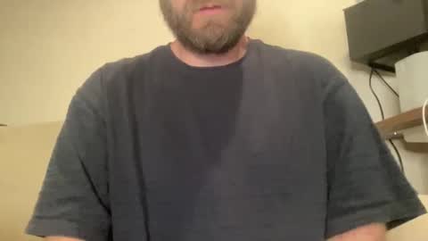 Snapshot of mike_berlin1 chatting on April 15, 2026, 7:26 am MIke online show from April 15, 2026, 7:26 am