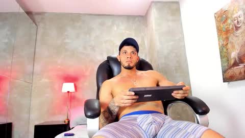 Snapshot of mike_burke_ chatting on February 28, 2026, 7:15 pm Mike online show from February 28, 2026, 7:15 pm