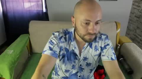 Snapshot of mike_lover_ chatting on July 16, 2026, 7:31 pm mike lover online show from July 16, 2026, 7:31 pm