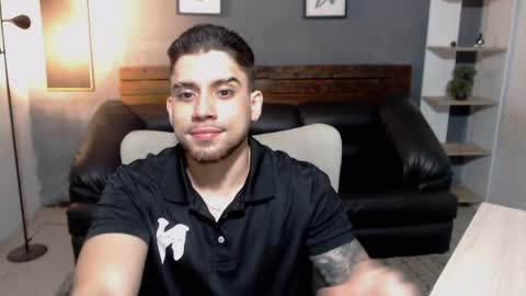 Snapshot of mike_montoya chatting on June 7, 2026, 12:15 am Mike Montoya online show from June 7, 2026, 12:15 am