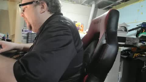 Snapshot of mikejws chatting on October 16, 2025, 7:59 pm mikejws online show from October 16, 2025, 7:59 pm