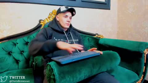 Snapshot of mikelockhart chatting on March 11, 2025, 11:15 pm Mike online show from March 11, 2025, 11:15 pm