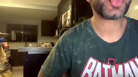 Snapshot of miker1239 chatting on December 18, 2024, 3:26 am miker1239 online show from December 18, 2024, 3:26 am