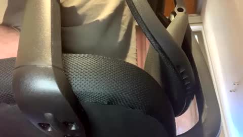 Snapshot of miker1239 chatting on October 3, 2025, 1:30 pm miker1239 online show from October 3, 2025, 1:30 pm