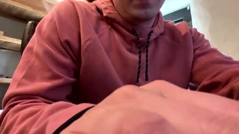 Snapshot of mikeydubs10 chatting on April 21, 2026, 2:23 pm mikeydubs10 online show from April 21, 2026, 2:23 pm