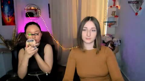 Miki online show from April 16, 2026, 5:52 am