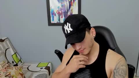 Snapshot of mikke_love chatting on February 11, 2025, 2:13 pm MIKKE online show from February 11, 2025, 2:13 pm