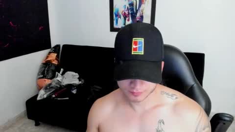 Snapshot of mikke_love chatting on September 22, 2025, 2:30 pm MIKKE online show from September 22, 2025, 2:30 pm