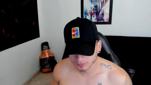 Snapshot of mikke_love chatting on October 1, 2025, 1:17 pm MIKKE online show from October 1, 2025, 1:17 pm