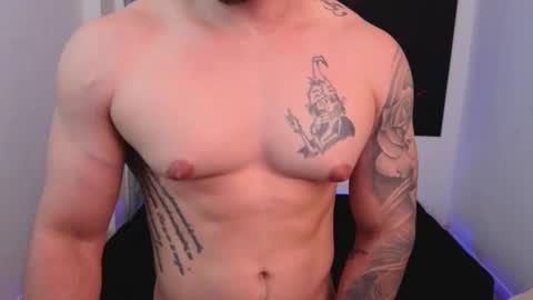 Snapshot of mikke_love chatting on November 11, 2025, 2:50 pm MIKKE online show from November 11, 2025, 2:50 pm