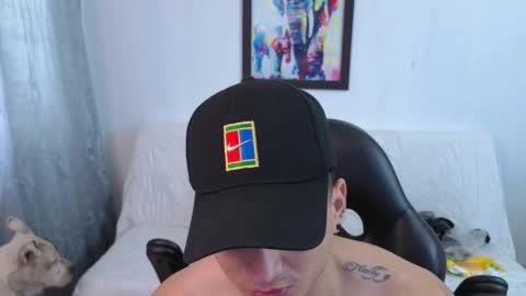 Snapshot of mikke_love chatting on November 14, 2025, 3:11 pm MIKKE online show from November 14, 2025, 3:11 pm