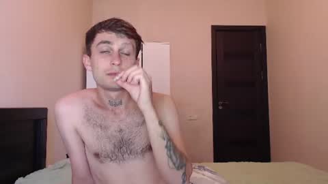 Snapshot of mikw63 chatting on July 28, 2026, 7:48 am Sin online show from July 28, 2026, 7:48 am