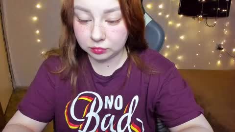 Snapshot of mila_foxxxy chatting on December 3, 2024, 4:47 am Mila shy sensual person online show from December 3, 2024, 4:47 am