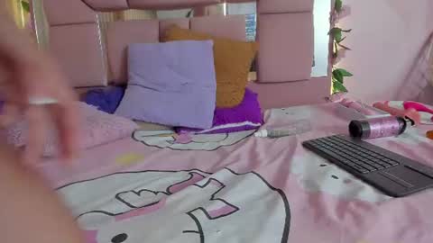 Snapshot of mila_grace_ chatting on July 9, 2026, 7:07 pm mila_grace_ online show from July 9, 2026, 7:07 pm
