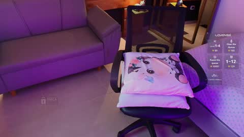 Milena  online show from April 6, 2026, 11:22 am