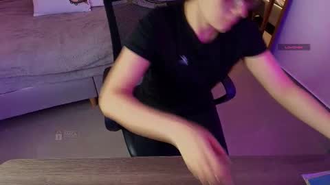 Snapshot of mila_kiitty chatting on April 18, 2026, 11:14 am Milena online show from April 18, 2026, 11:14 am