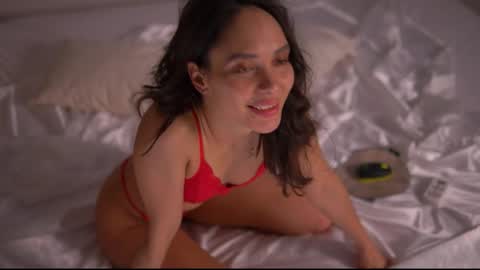 mila may  online show from March 1, 2025, 4:33 pm