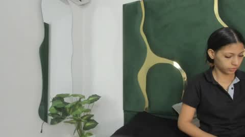 Snapshot of mila_petiteasm chatting on July 9, 2026, 12:20 pm mila_petiteasm online show from July 9, 2026, 12:20 pm