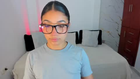 Snapshot of mila_rose1 chatting on June 16, 2026, 3:31 am martina online show from June 16, 2026, 3:31 am