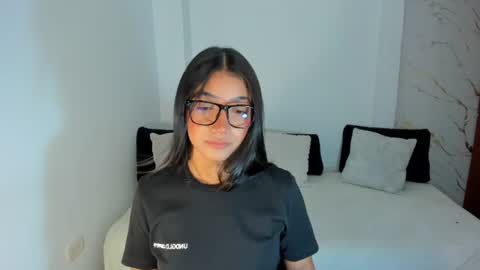 Snapshot of mila_rose1 chatting on July 9, 2026, 3:10 am martina online show from July 9, 2026, 3:10 am