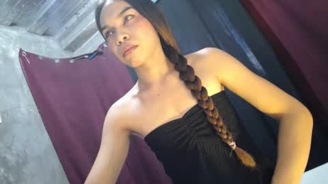 Snapshot of mila_seductressxx chatting on June 17, 2026, 12:57 am mila_seductressxx online show from June 17, 2026, 12:57 am