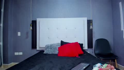          online show from January 12, 2025, 5:11 pm