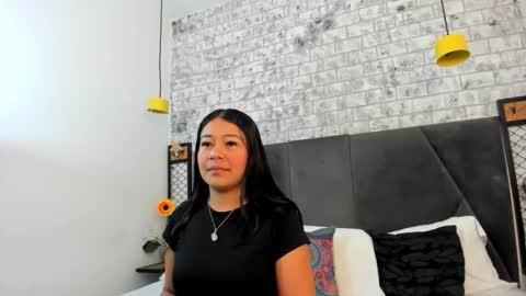 mila online show from October 30, 2025, 10:38 am