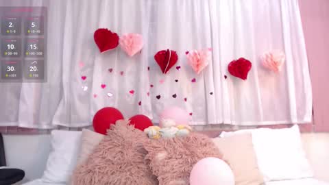 Snapshot of milaaadams chatting on February 21, 2026, 9:54 am mila online show from February 21, 2026, 9:54 am