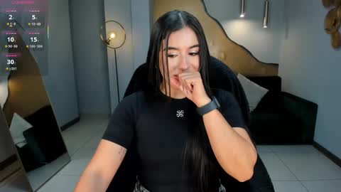 Snapshot of milacoleman chatting on September 25, 2025, 2:15 am Mila online show from September 25, 2025, 2:15 am