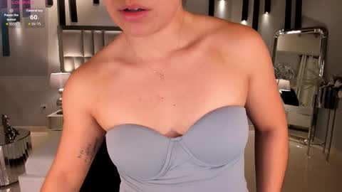 Mila online show from February 18, 2026, 4:19 am