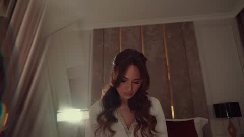        online show from April 17, 2026, 6:55 pm