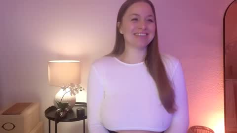 Mila Fleur online show from February 1, 2025, 9:11 am