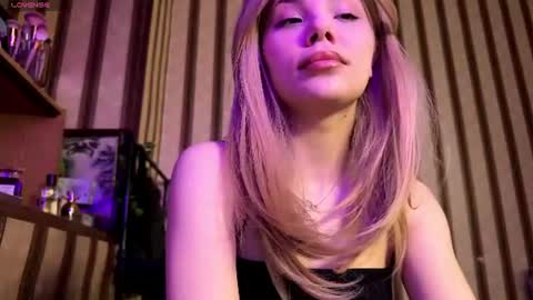 Snapshot of milakittys chatting on June 13, 2026, 11:30 am milakittys online show from June 13, 2026, 11:30 am