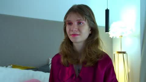 Mila online show from February 28, 2026, 6:36 am