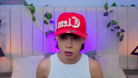 Snapshot of milan_zapata chatting on May 28, 2026, 10:29 pm MILAN online show from May 28, 2026, 10:29 pm