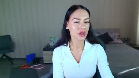 Milana online show from March 25, 2026, 7:58 am