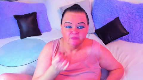 Lana online show from February 2, 2025, 2:56 pm