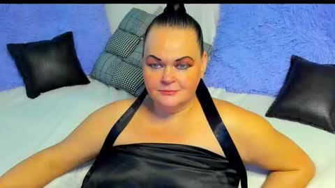 Snapshot of milanabiegert chatting on November 8, 2025, 6:13 am Lana online show from November 8, 2025, 6:13 am