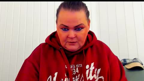 Snapshot of milanabiegert chatting on January 7, 2026, 11:34 am Lana online show from January 7, 2026, 11:34 am