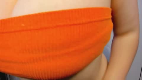 Snapshot of milanabrittt chatting on February 8, 2026, 2:37 am Milana online show from February 8, 2026, 2:37 am