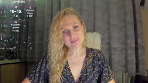 Snapshot of milanna_x chatting on May 14, 2026, 10:38 pm milanna_x online show from May 14, 2026, 10:38 pm