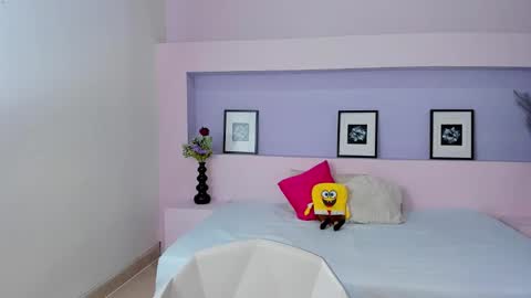 Mila Rose online show from December 3, 2024, 12:38 pm