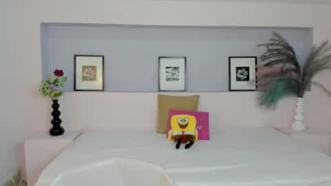 Mila Rose online show from January 4, 2025, 11:11 am