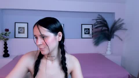 Mila Rose online show from January 5, 2025, 6:13 pm