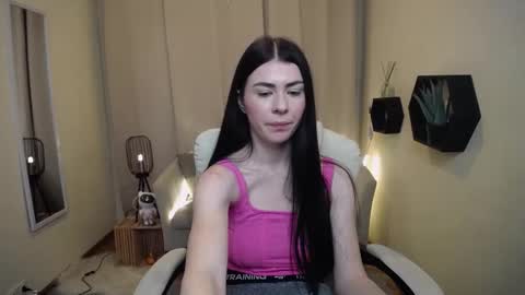 milasecretsss online show from February 21, 2026, 7:42 am