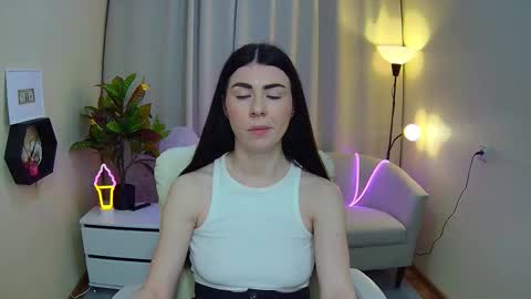 milasecretsss online show from March 15, 2026, 7:03 am